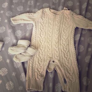 Baby clothes